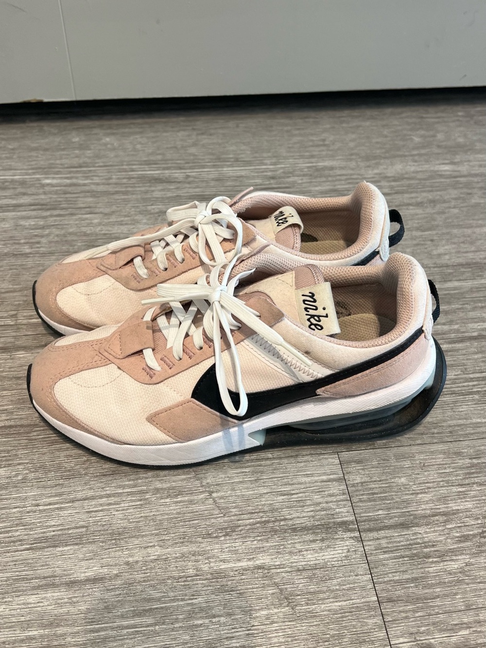 Nike Women’s Pale Pink and Black Lifestyle Sneakers